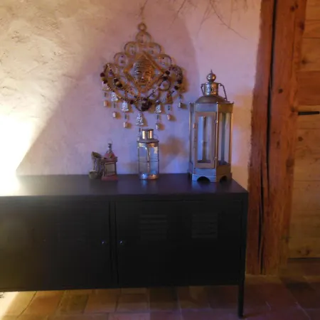 Maison Dans Jardin Holiday home *